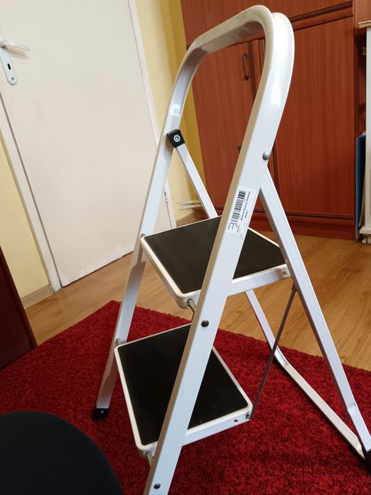 Домакинска стълба