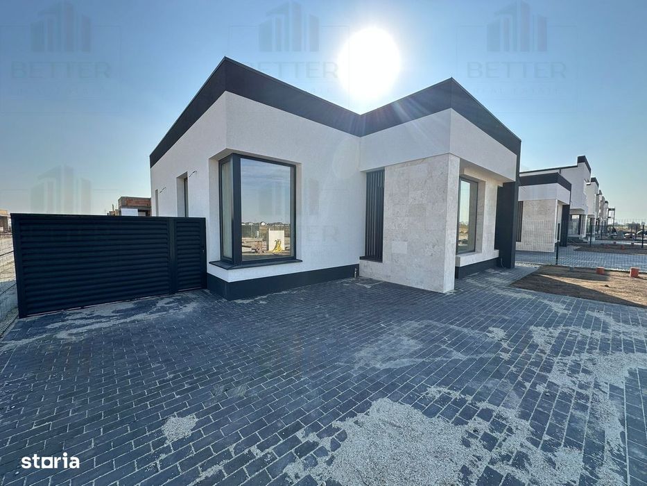 Casa de vanzare | 3 camere + 2 bai | La Cheie