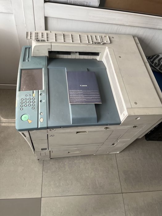 Продам принтер Canon
