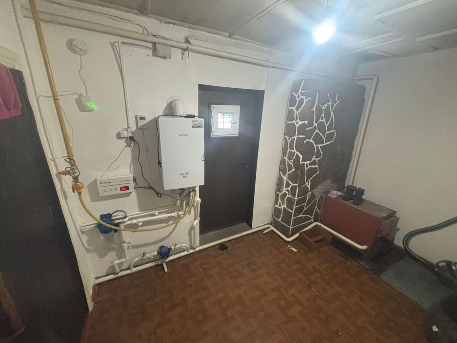 Большой шпальный дом