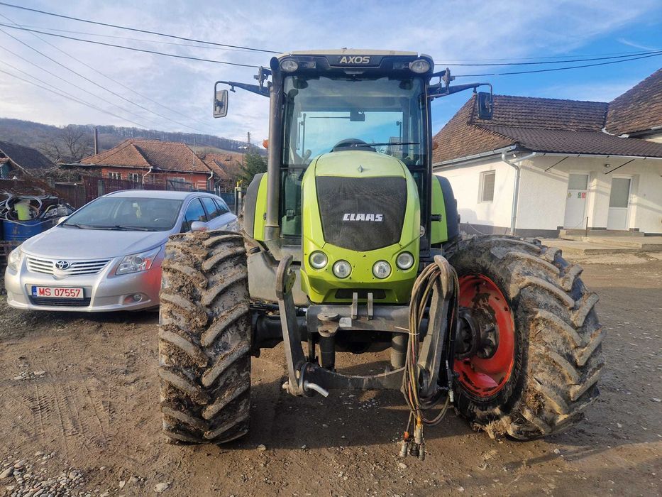 Claas Axos 340 CX