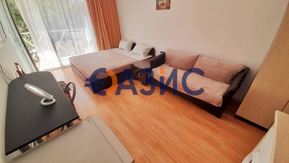 Продава се Едностаен апартамент в к.к. Слънчев бряг - 30 кв.м за 1500 €/кв.м - Снимка #2