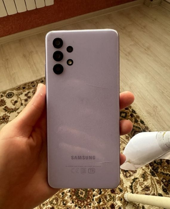 Samsung galaxy A32.