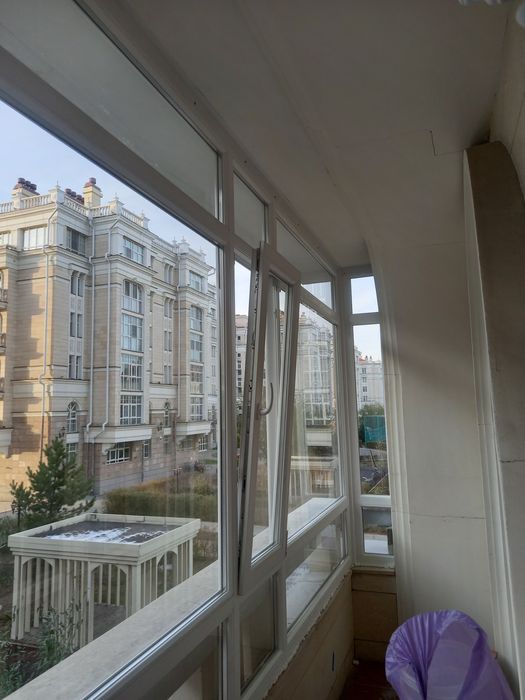 Окна двери и витражей.