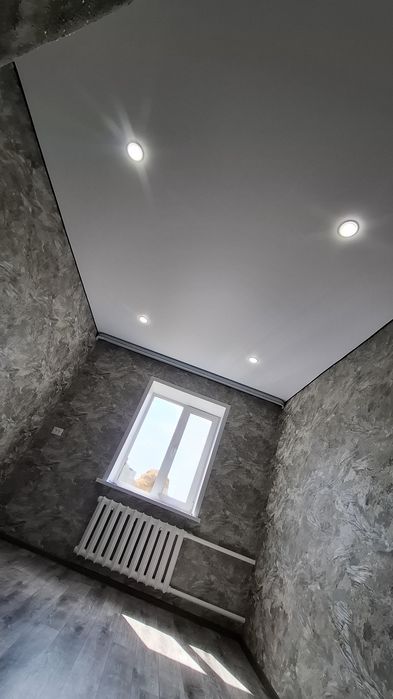 Ремонт, натяжной потолок