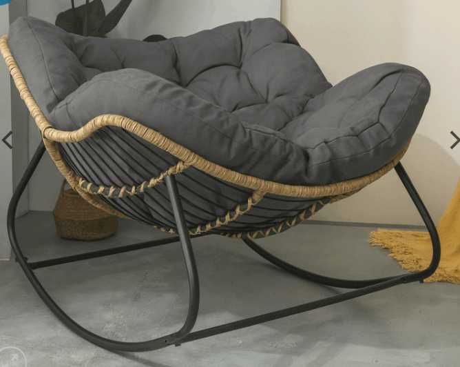 Люлеещо се кресло тип яйце