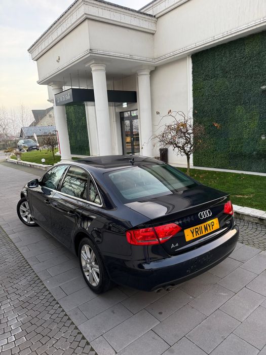 Bara spate Audi A4 b8 berlina cu senzori / completa LZ5A