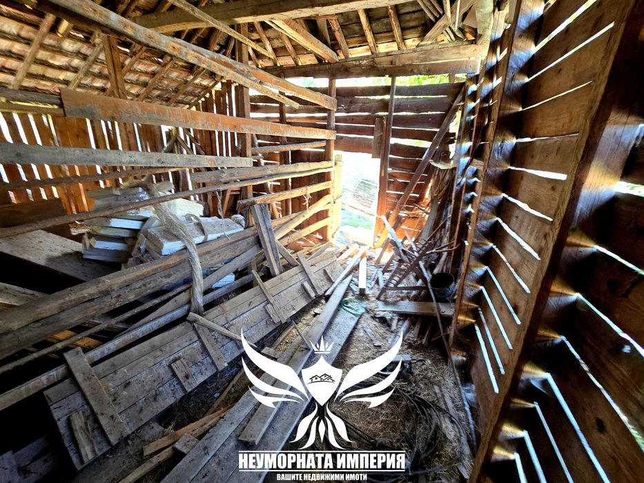 Продавам двуетажна къща 120РЗП с 152кв. двор в село Малево