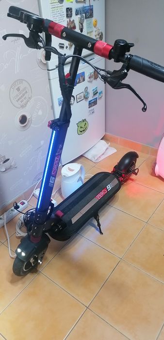 Trotineta Zero 9 impecabila