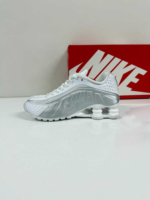 Nike Shox R4 White