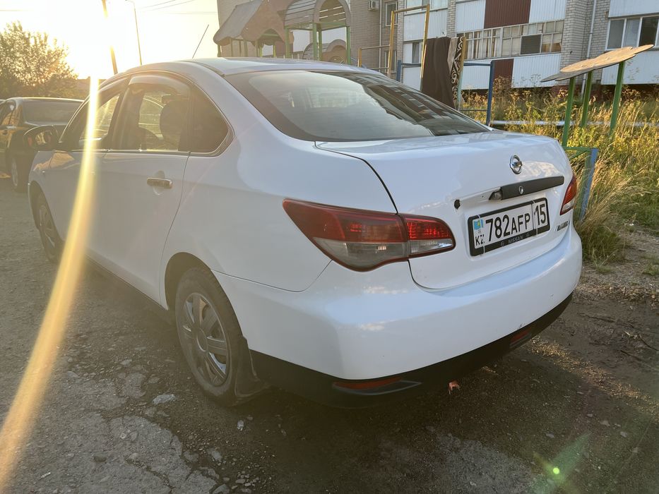 Продам ниссан альмера