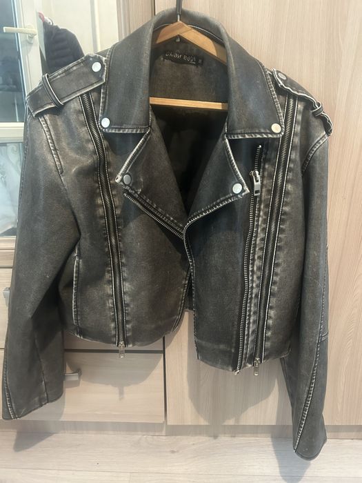 Продам куртку косуху