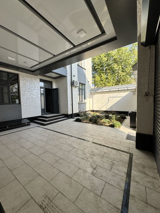 TashGRES da Kottedj sotiladi