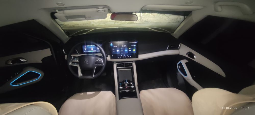 Yangi 2025 BYD YUAN UP