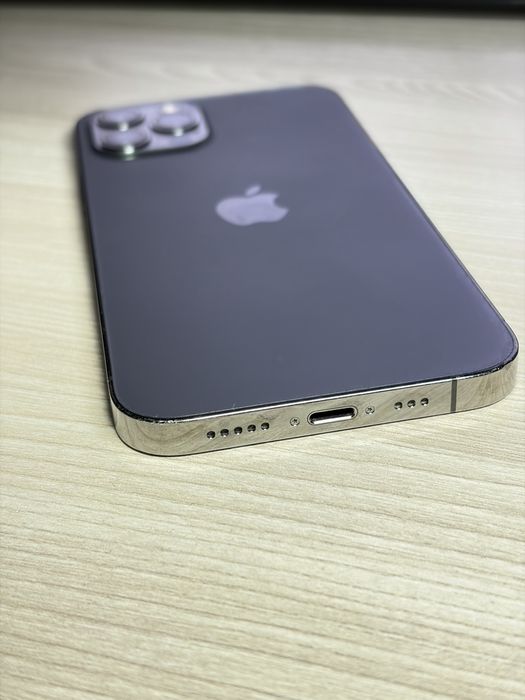 Продам iPhone 12 pro