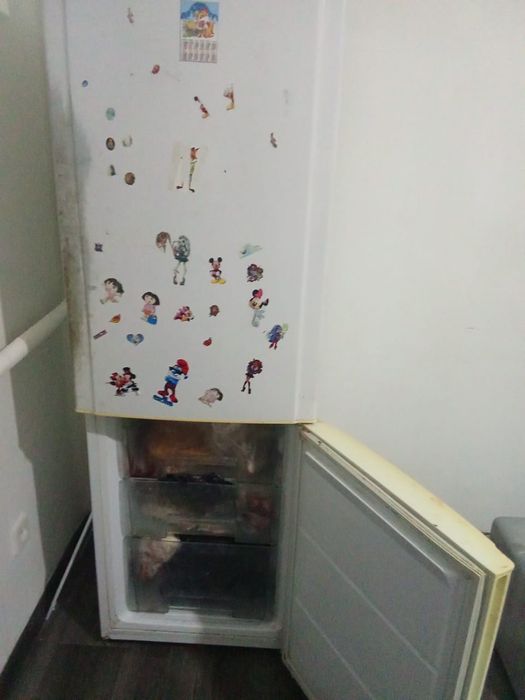 Продам холодильник SAMSUNG