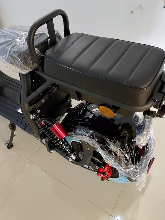 De vânzare scuter electric