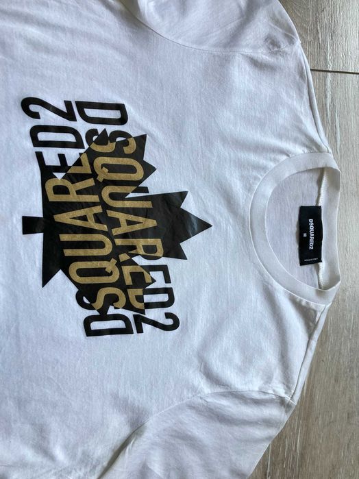 Оригинална Dsquared2 Dsquared дамска тениска размер М