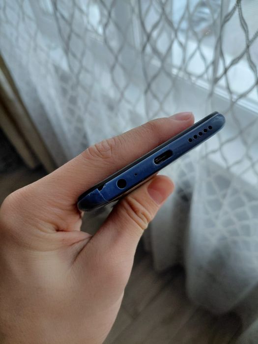 Редми ноте 9 в хорошем состоянии