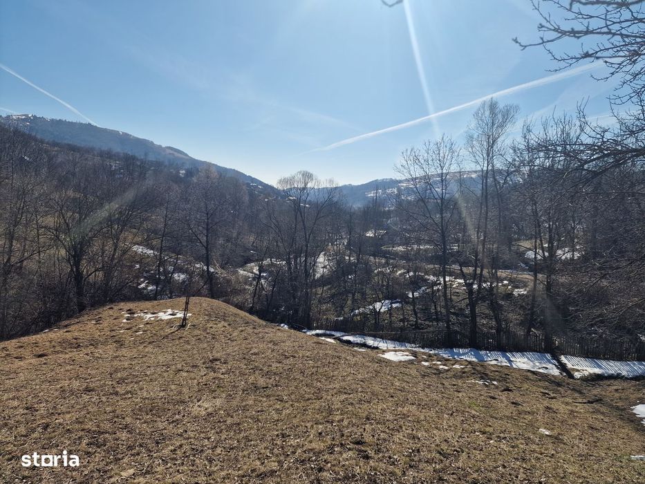 Teren intravilan secaria