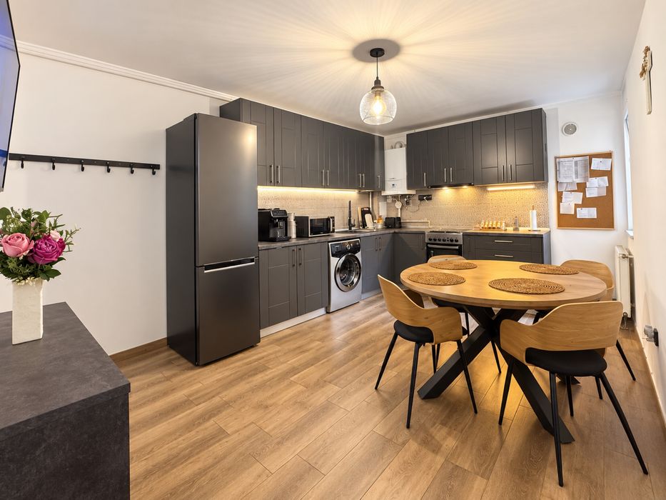 Apartament 2 camere decomandate in vila  Zorilor