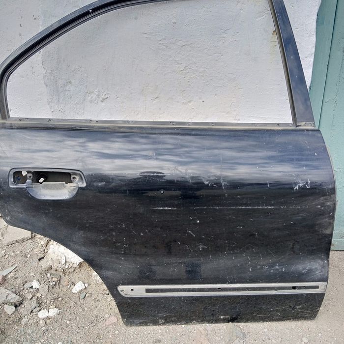 Двери на митсубиси галант