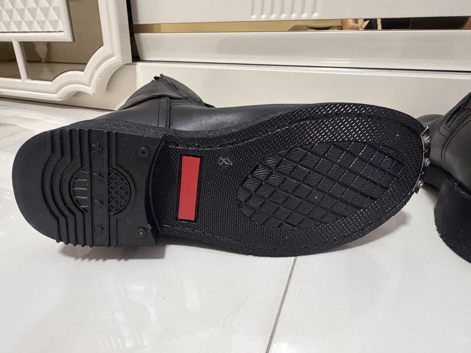 Дамски черни  боти/ботуши