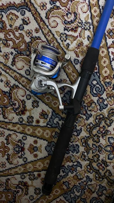 Продаю спининги удочки