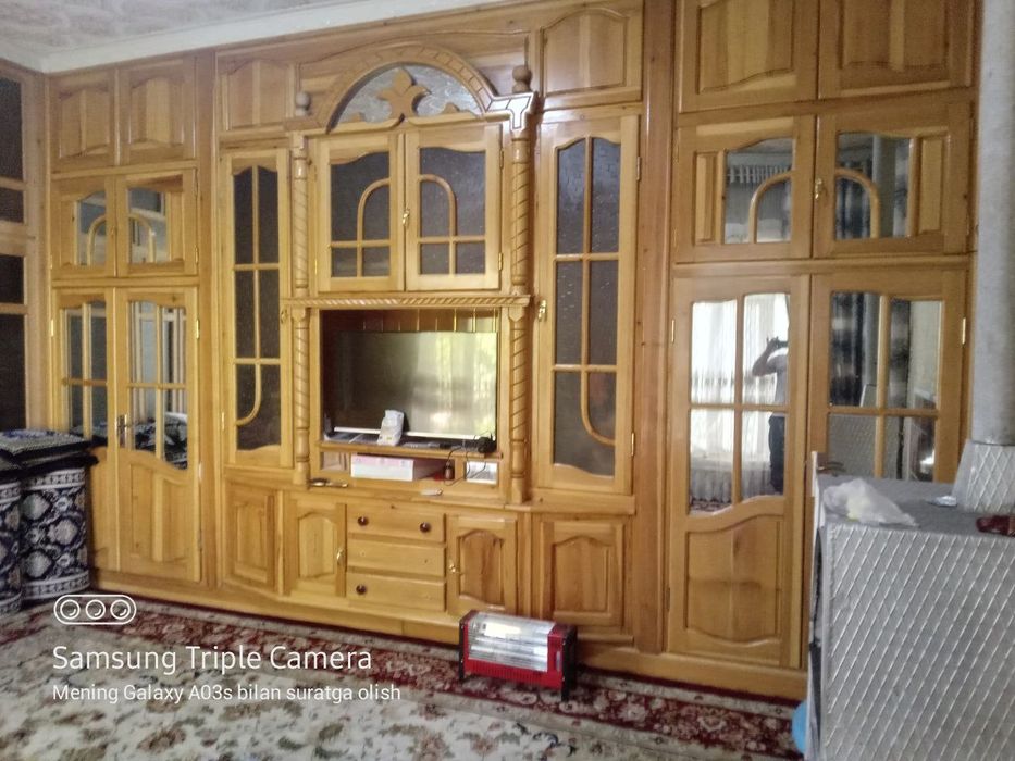 Ургут тумани Гоз кишлогида срочно Уй сотилмокда