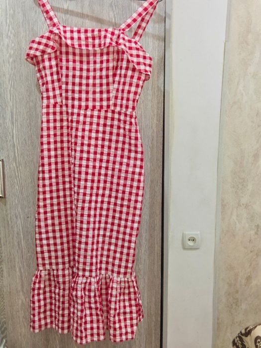 Женские платья, сарафаны