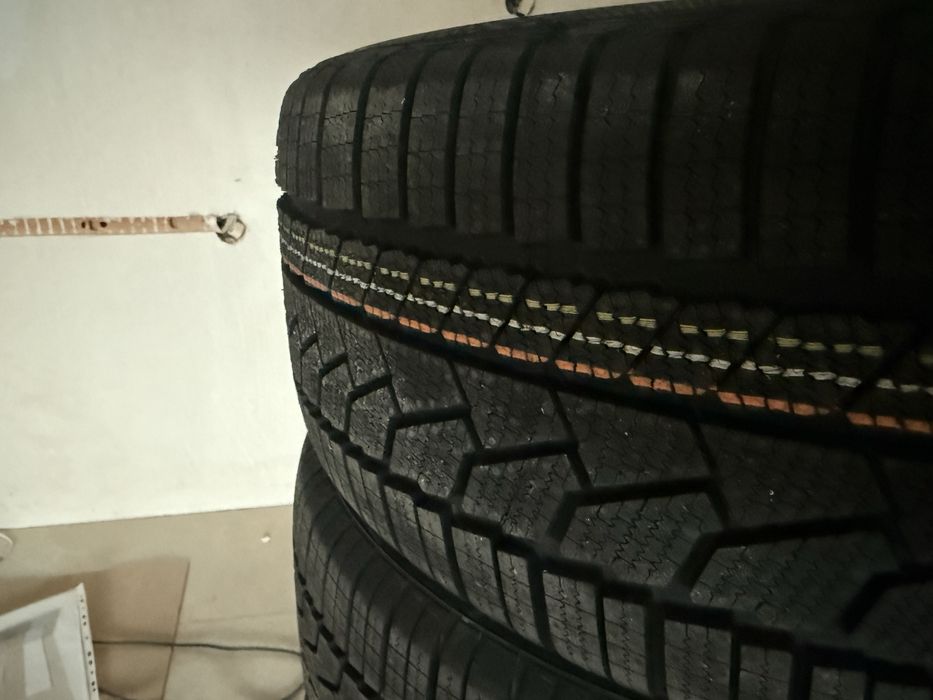 Continental WinterContact TS860S 235/45 R18 98V FR ContiSilent