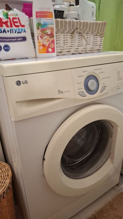 Продам холодильник , стиральную машину