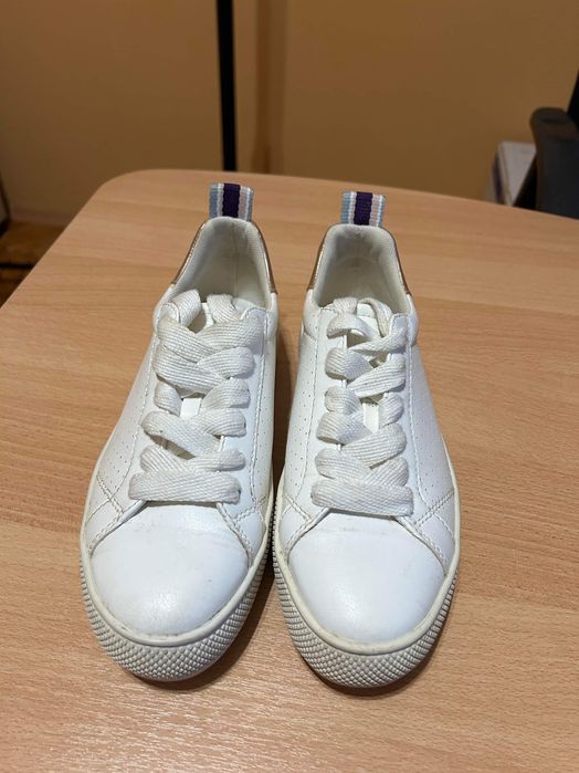 Дамски кецове Esprit