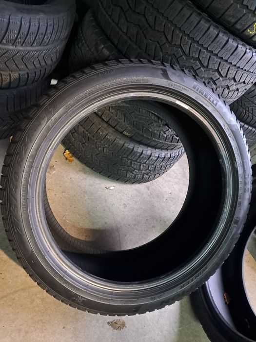 Anvelope second iarna 275 40 R21 Pirelli RFT 6.4mm 2021