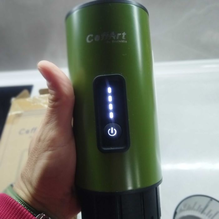 Преносима  еспресо кафемашина