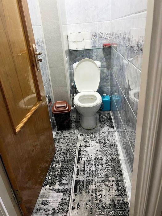 Продается квартира 60 кв возле метрo беруни