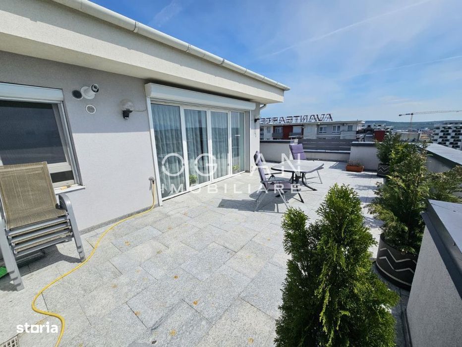 Penthouse cu vedere spre munti, terasa, boxa, Avantgarden, Sibiu — fotografia 1