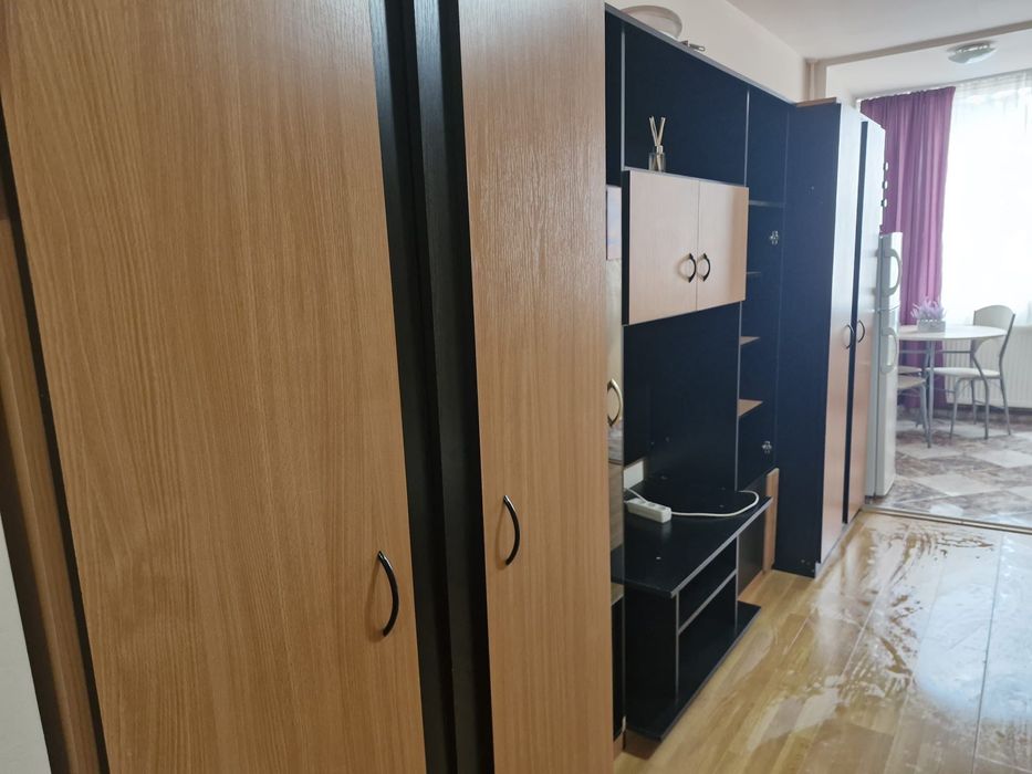 Inchiriez garsoniera Aleea Carpati 51