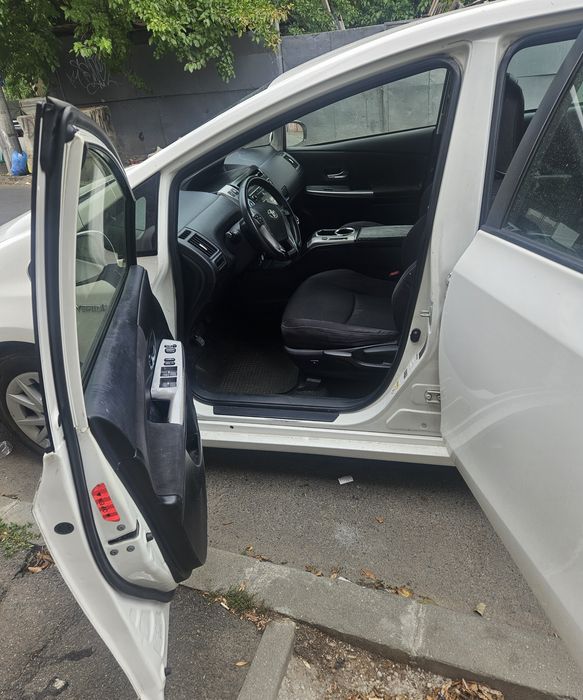 URGENT Toyota Prius Plus cu GPL