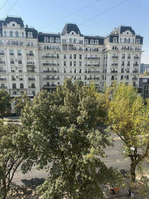 4-комнатная квартира 100 м² под ремонт у метро Минор, Ц-5