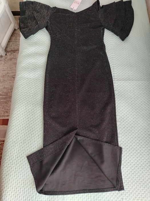 Продам платье фирмы Max