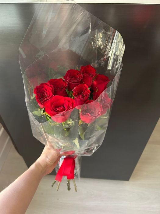 Свежие цветы СРОЧНО ПРОДАЮ