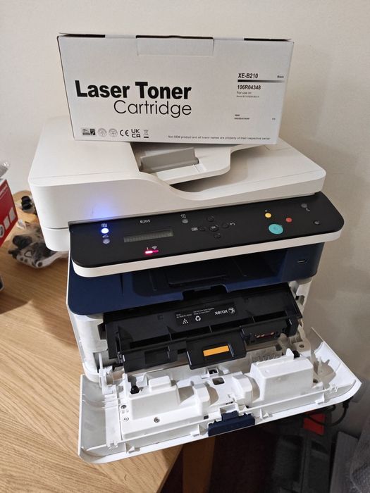 Xerox B205 printer, wifi, dublex, Scanner automat plus toner nou.