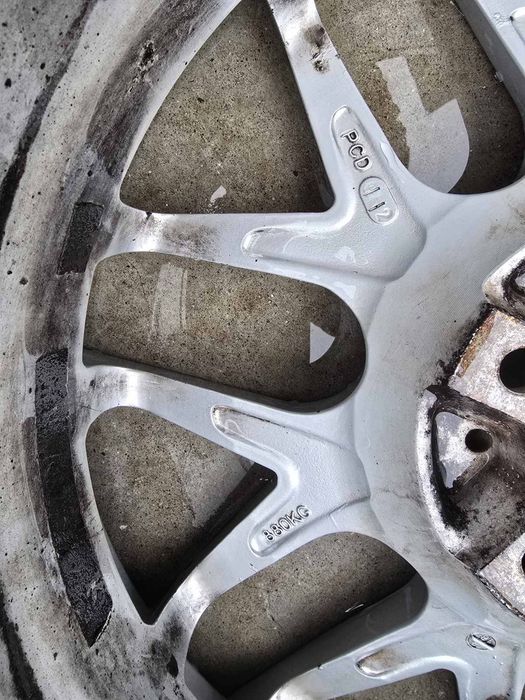 Джанти 5х112 R18 ET42  Model VIA