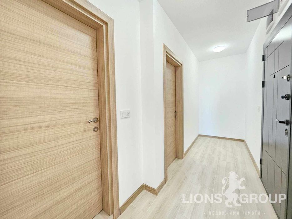 Продава се Двустаен апартамент в Варна, Младост 2 - 60 кв.м за 1105 €/кв.м - Снимка #1