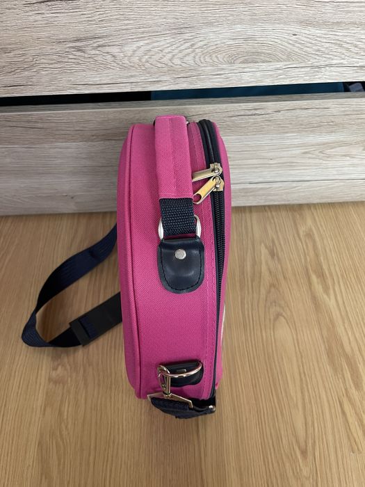 Чанта за гримове