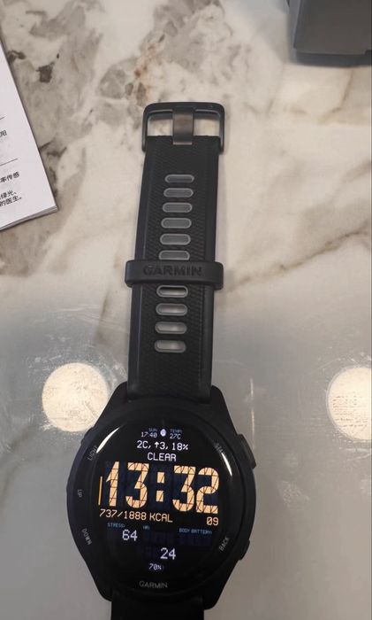 Продам Garmin 265