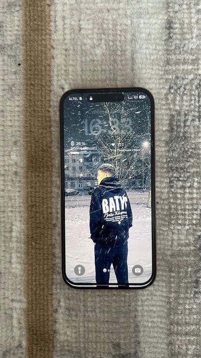 Продам iPhone 16 pro
