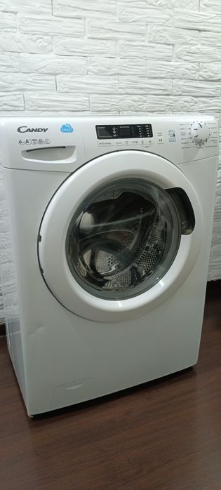 Продаю стиральную машинку