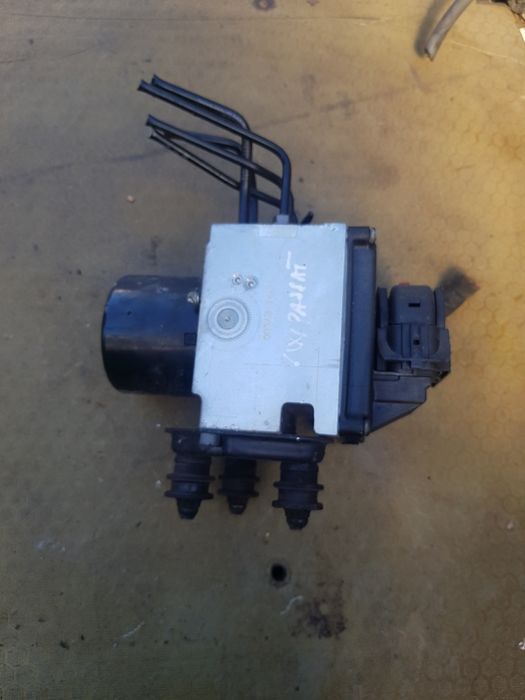 Pompă abs vw passat b6 motor 1,9 tdi